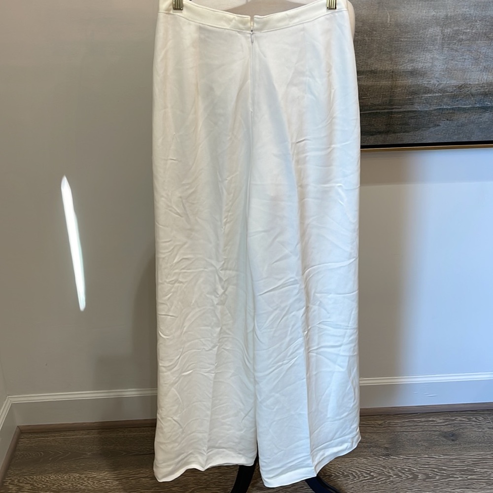 Pants - Picture 4 of 9